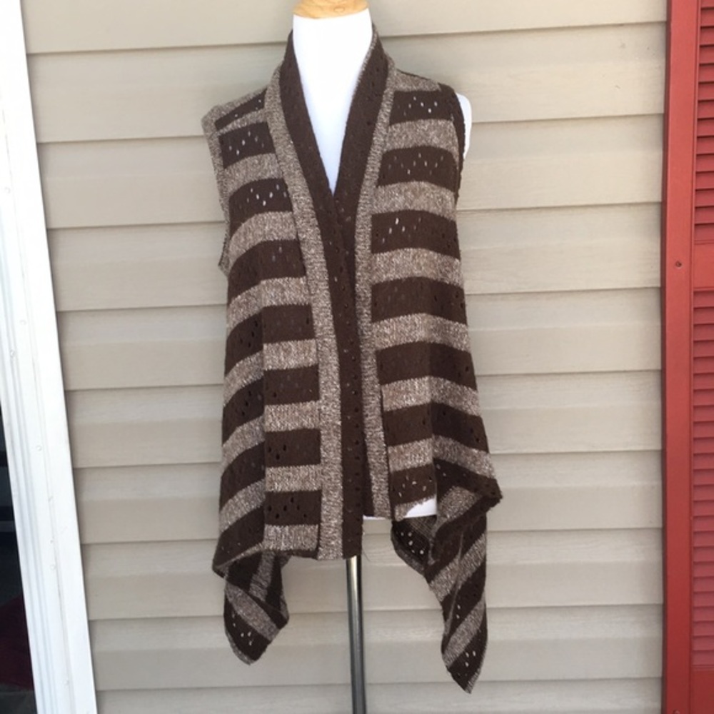 blue bird women’s sleeveless, striped, brown vest  $5/25